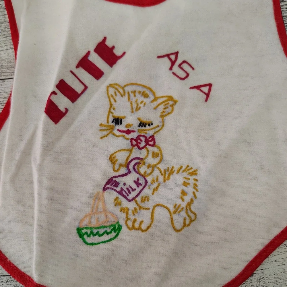 Vintage Baby Bibs Set‎ of 4 Animal Designs Red Trim Funny Cute Mouse Kitten Bear
